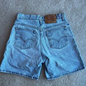 Levi's Vintage 550 Denim High Waisted Jean Shorts Sz 25